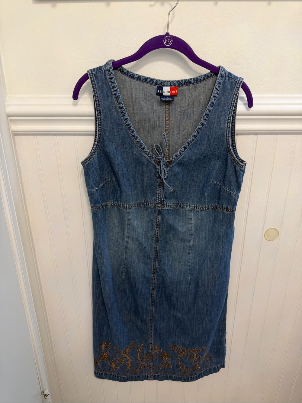 Vintage French Cuff Blue Denim Sleeveless V-Neck Dress with Embroidered Hem
